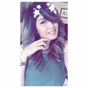 Meet your Posher, Lorena